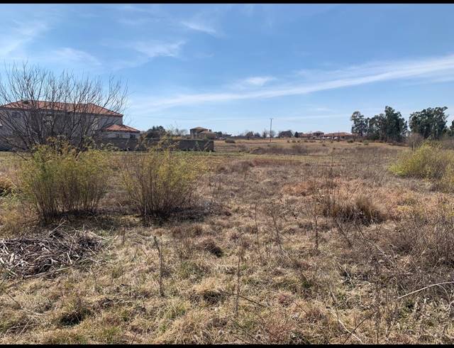 2,022M² VACANT LAND FOR SALE IN HENLEY ON KLIP